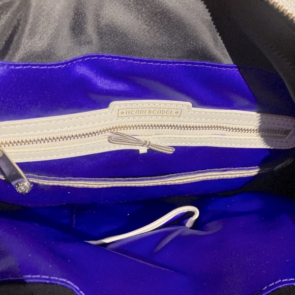 *Rare* Henri Bendel Centennial Stripe Jetsetter Crossbody Backpack Handle Bag - Picture 7 of 7